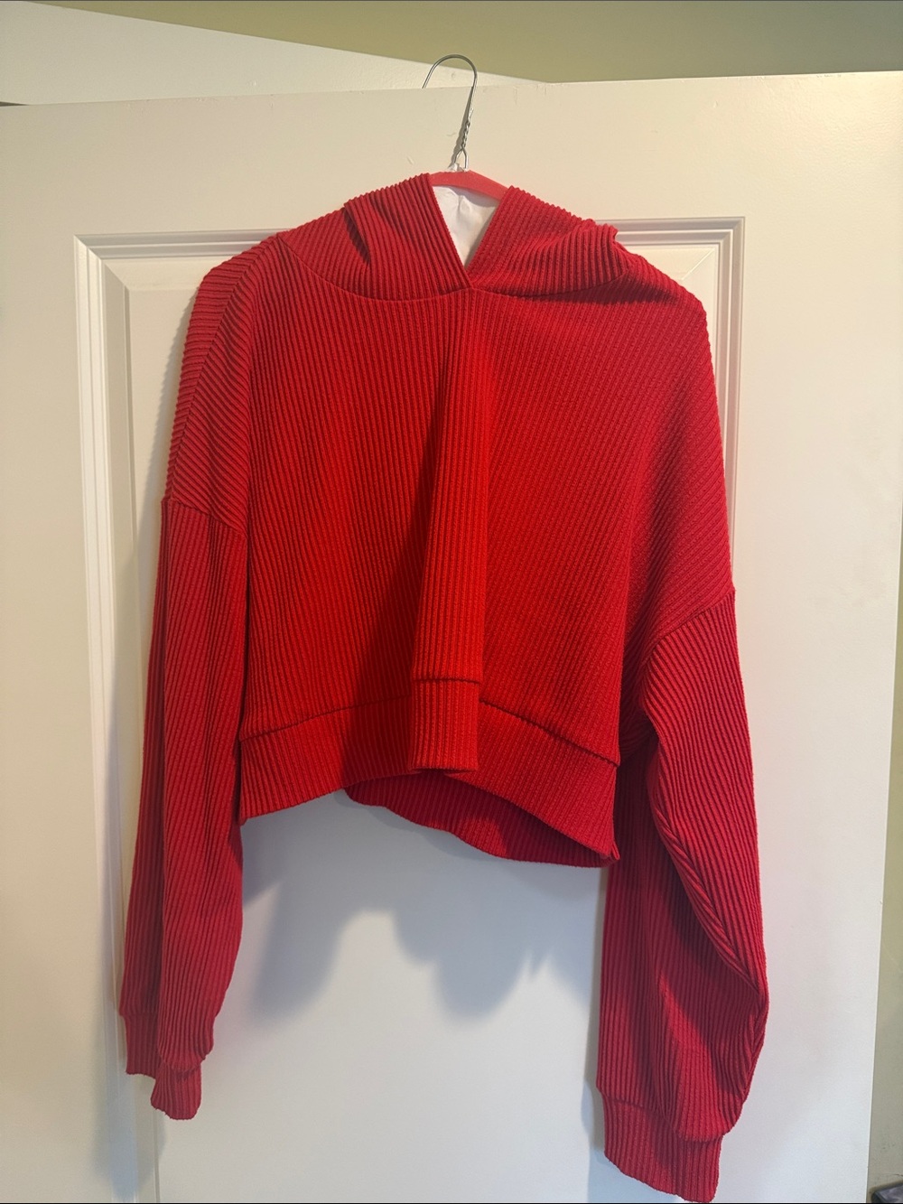 ALO Yoga Red Ribbed Cropped Hoodie